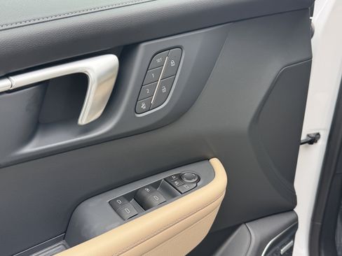 New 2026 Buick Enclave Preferred w/ Power Package image 16