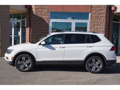 Used 2019 Volkswagen Tiguan SEL Premium w/ 3rd Row Seat Package image 5