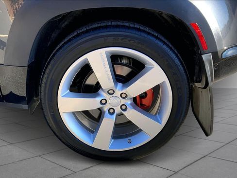 Used 2021 Land Rover Defender 90 X image 10