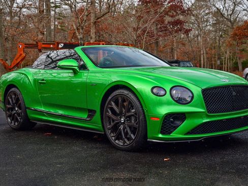 Used 2022 Bentley Continental GT Speed image 12