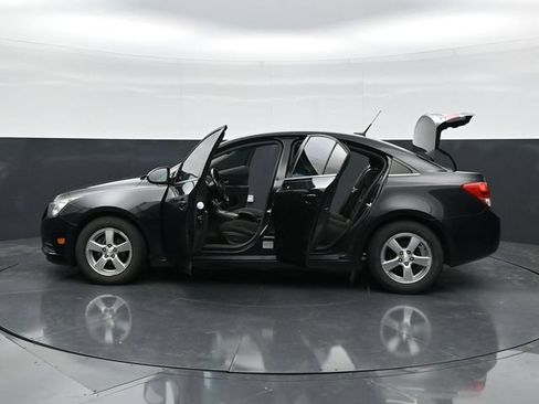 Used 2013 Chevrolet Cruze LT FWD image 45