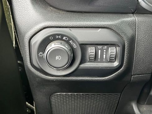 Used 2022 Jeep Wrangler Unlimited Rubicon w/ Xtreme Recon 35" Tire Package image 20