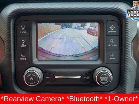 Used 2018 Jeep Wrangler Unlimited Sport S AWD/4WD image 26