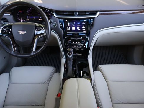 Used 2016 Cadillac XTS Luxury w/ LPO, Protection Package FWD image 16