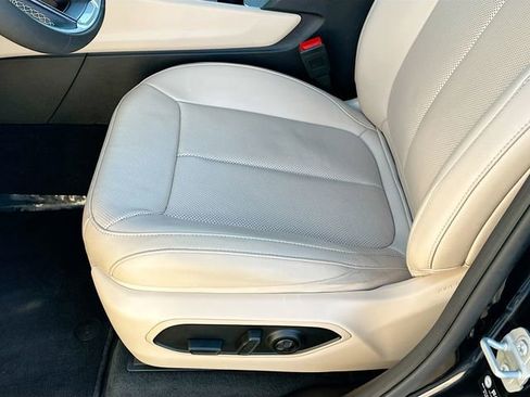 Used 2024 Jeep Grand Cherokee L Limited w/ Luxury Tech Group II image 20