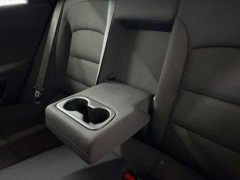 Used 2023 Chevrolet Malibu LT FWD image 18