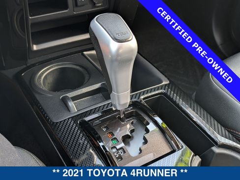 Used 2021 Toyota 4Runner TRD Off-Road Premium w/ Moonroof Package AWD/4WD image 32