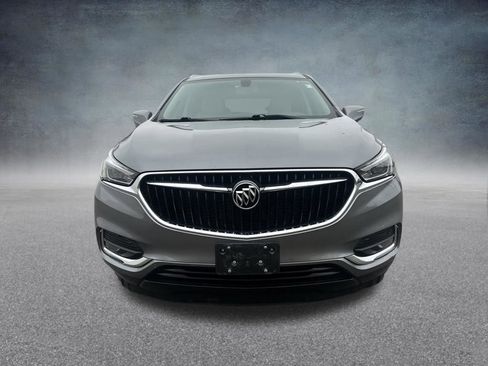 Used 2020 Buick Enclave Essence w/ Sound and Sites Package image 10