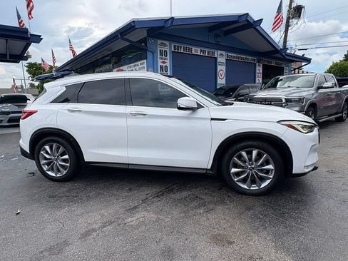 Used 2019 INFINITI QX50 Essential w/ Premium Heat Package AWD/4WD image 5