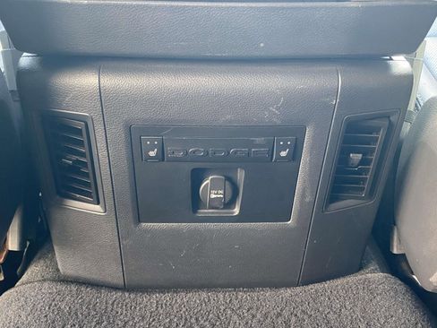 Used 2011 RAM 1500 Laramie AWD/4WD image 13