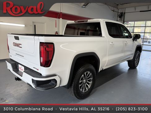 Used 2021 GMC Sierra 1500 AT4 AWD/4WD image 5