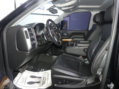 Used 2018 Chevrolet Silverado 1500 LTZ AWD/4WD image 20