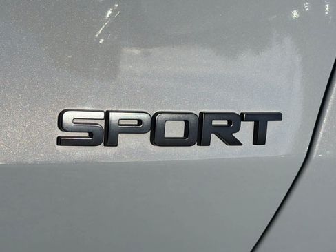 Used 2025 Honda HR-V Sport image 12