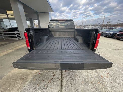 Certified 2024 Chevrolet Silverado 3500 High Country w/ High Country Premium Package image 26