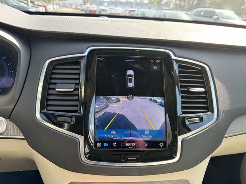 Certified 2023 Volvo XC90 B5 Plus w/ Protection Package Premier image 30