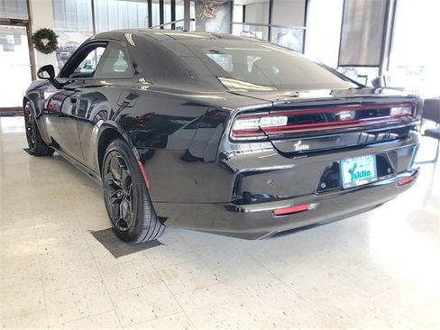 New 2025 Dodge Charger R/T w/ Quick Order Package 25M R/T image 5