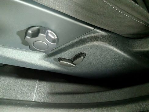 Used 2020 Ford EcoSport SE image 17