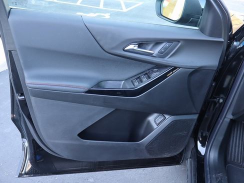 New 2025 Chevrolet Equinox RS image 4