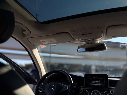 Used 2016 Mercedes-Benz GLC 300 4MATIC image 18