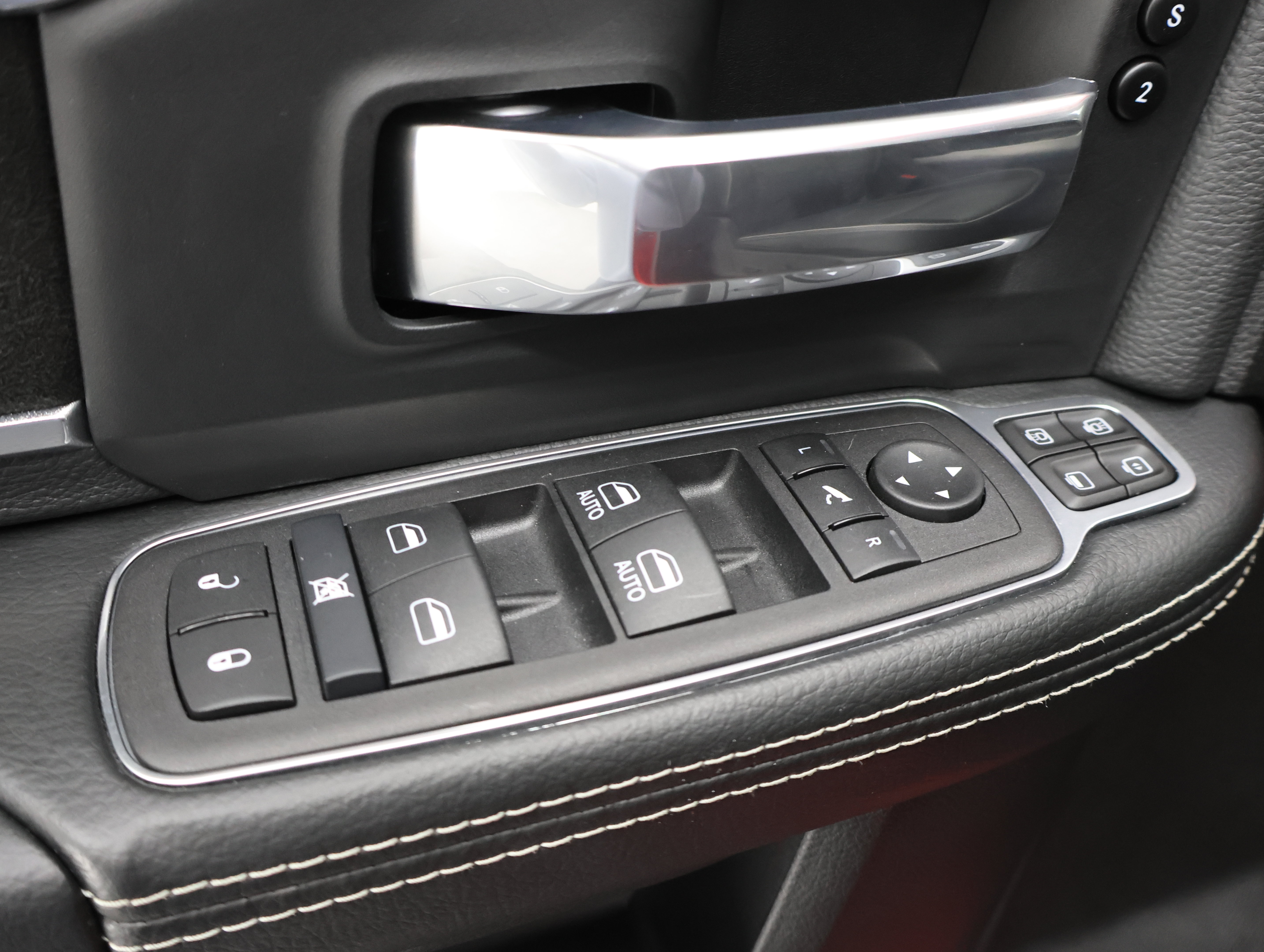 Used 2024 RAM 2500 Laramie w/ Night Edition AWD/4WD image 42