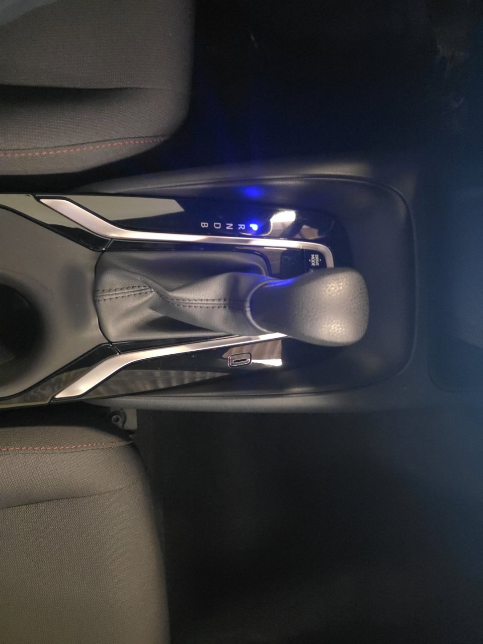 Used 2024 Toyota Corolla SE FWD image 33