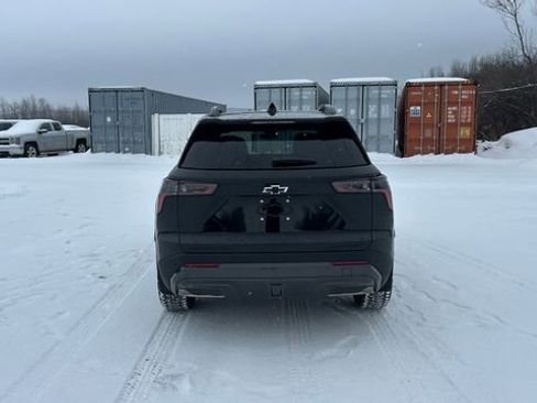 New 2026 Chevrolet Equinox ACTIV image 4