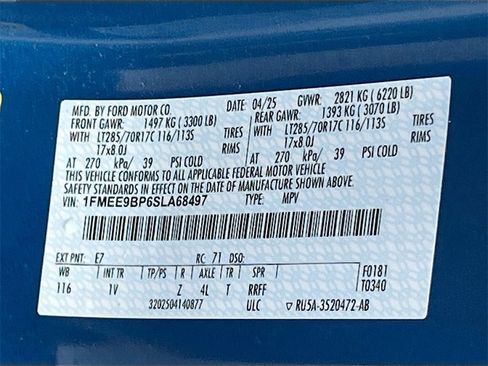 Used 2025 Ford Bronco Badlands image 31