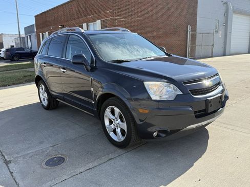 Used 2014 Chevrolet Captiva Sport LTZ image 3