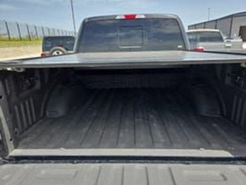 Used 2017 Ford F150 XLT w/ Equipment Group 302A Luxury RWD image 9