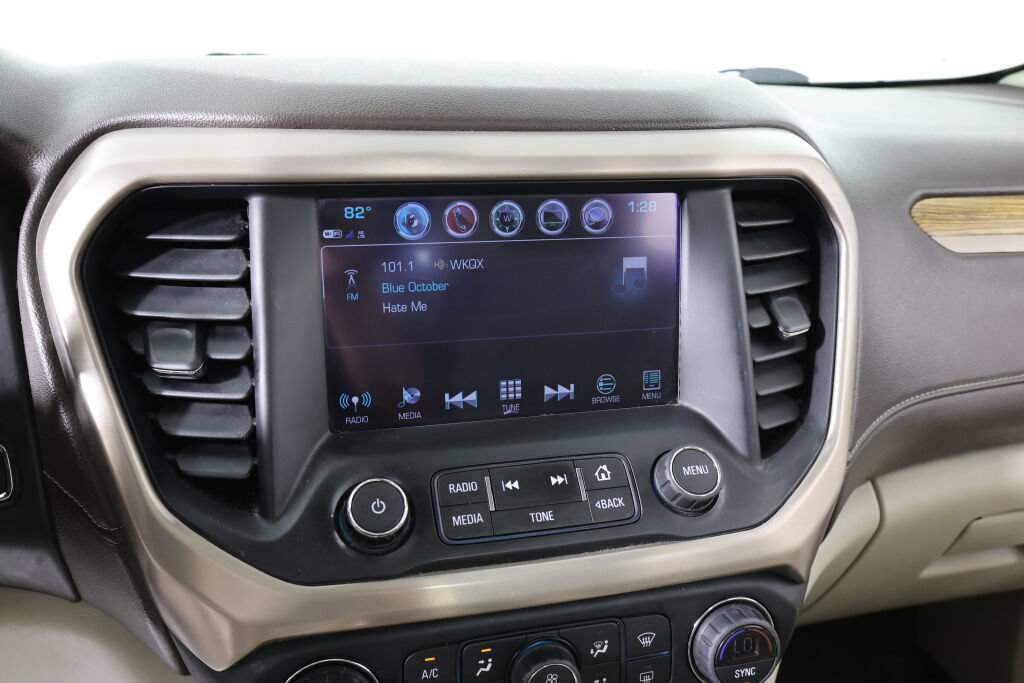 Used 2017 GMC Acadia Denali AWD/4WD image 35