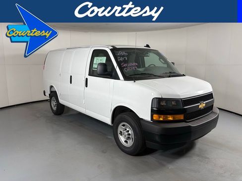 New 2026 Chevrolet Express 2500 w/ Driver Convenience Package RWD image 1