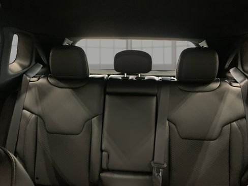 New 2026 Jeep Compass Latitude AWD/4WD image 13