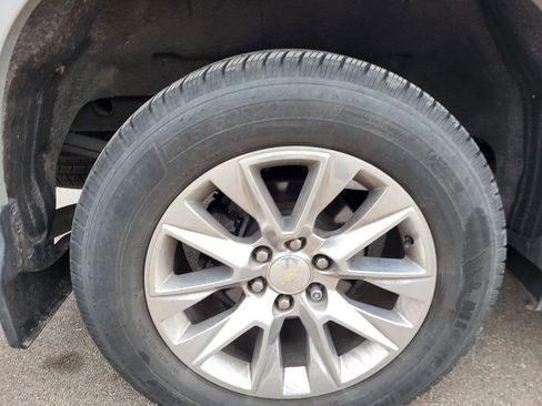 Used 2020 Chevrolet Silverado 1500 LTZ w/ LTZ Plus Package image 13