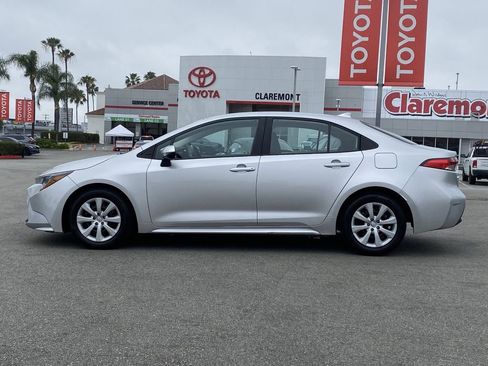 Certified 2024 Toyota Corolla LE FWD image 40