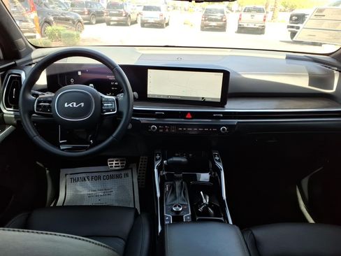 Used 2025 Kia Sorento SX Prestige AWD/4WD image 19
