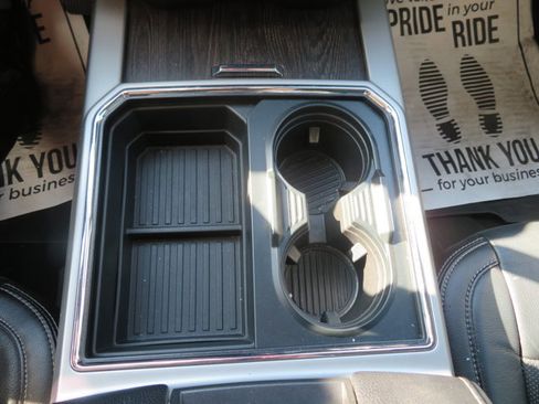 Used 2020 Ford F250 Lariat w/ Lariat Ultimate Package image 29