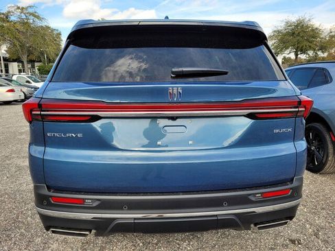 New 2025 Buick Enclave Preferred w/ Power Package image 11