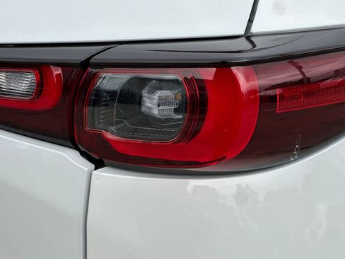 New 2025 MAZDA CX-5 Signature image 33