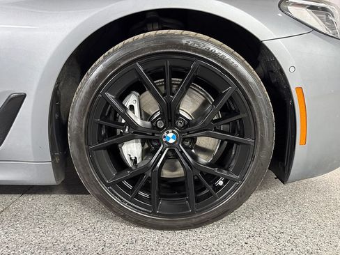 Used 2023 BMW 540i xDrive w/ M Sport Package AWD/4WD image 5