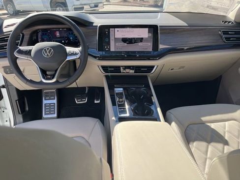 New 2026 Volkswagen Atlas SEL Premium R-Line AWD/4WD image 16