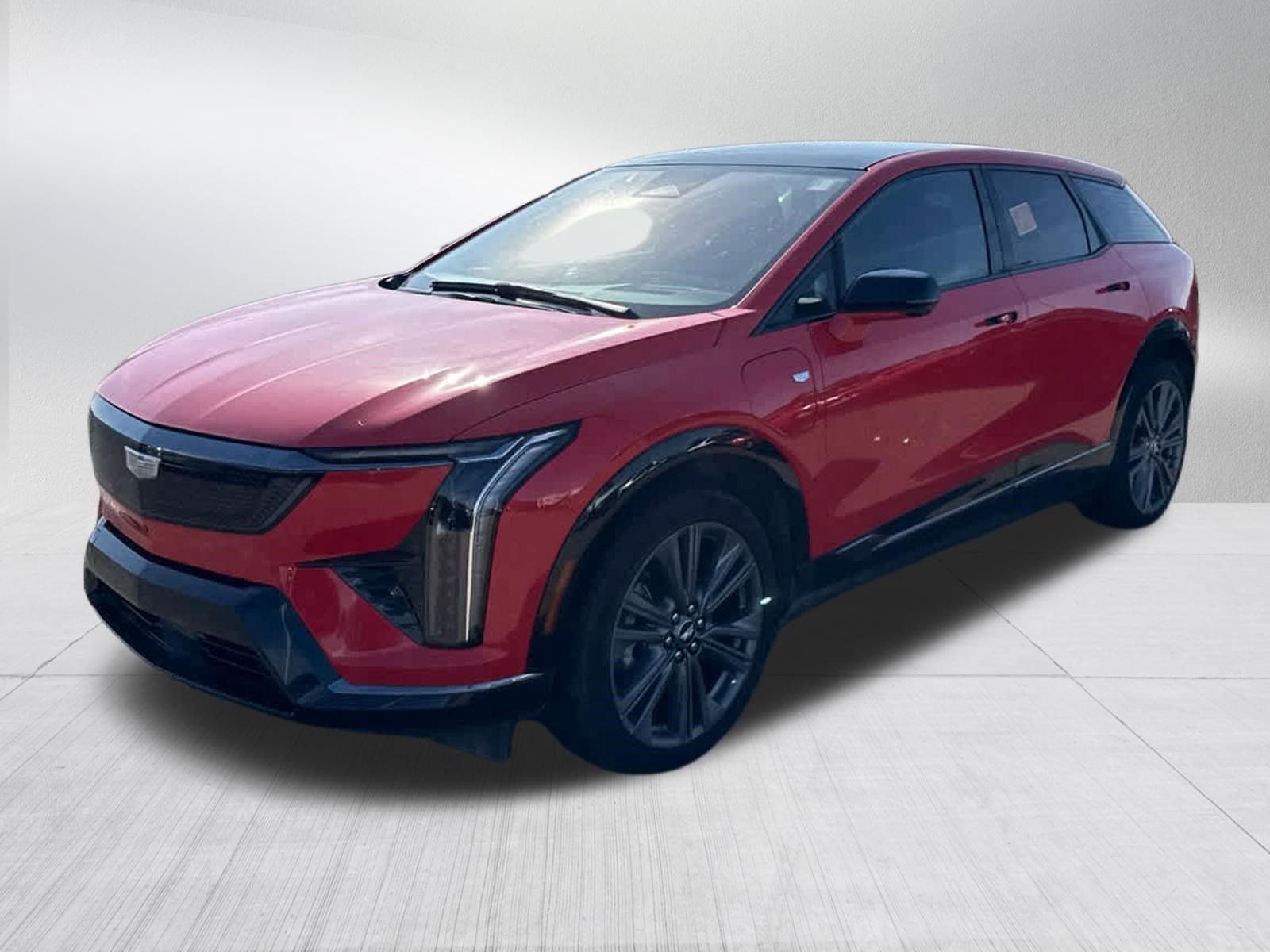 Used 2025 Cadillac Optiq Sport 2 AWD/4WD image 3