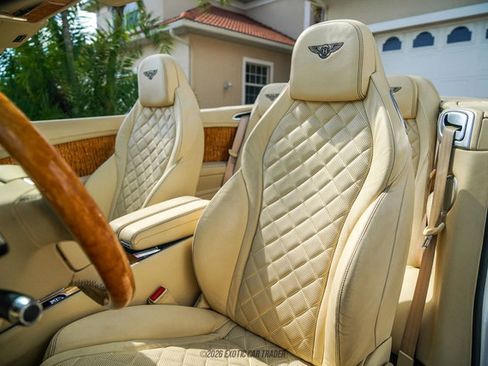 Used 2016 Bentley Continental GT image 42