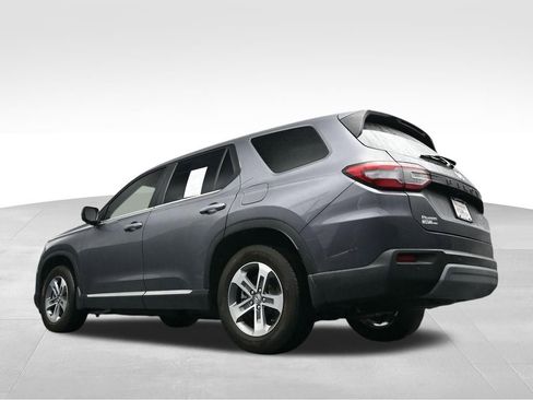 Used 2025 Honda Pilot EX-L image 42