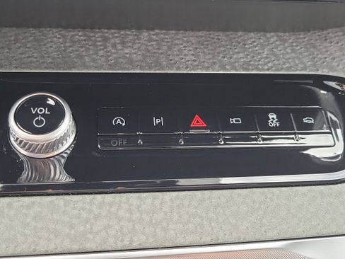 New 2026 Ford Expedition Tremor image 40