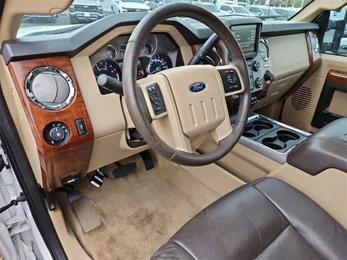 Used 2016 Ford F250 King Ranch w/ FX4 Off-Road Package image 10