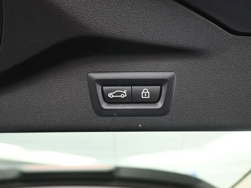 Used 2020 BMW X7 xDrive40i w/ Premium Package AWD/4WD image 37