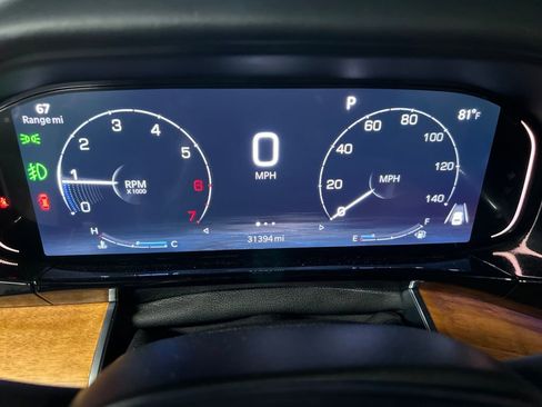 Used 2022 Jeep Grand Wagoneer Series III AWD/4WD image 19