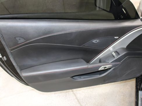 Used 2016 Chevrolet Corvette Stingray Coupe w/ Carbon Flash Badge Package RWD image 22