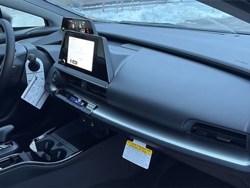 New 2026 Toyota Prius LE image 27