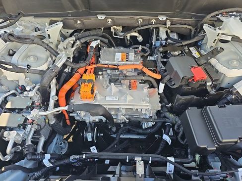 New 2026 Cadillac Vistiq Luxury w/ LPO, Floor Liner Package image 32